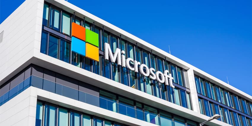 Microsoft Just Had Its Worst Wall Street Quarter Since 2008: Is There an AI Hangover?