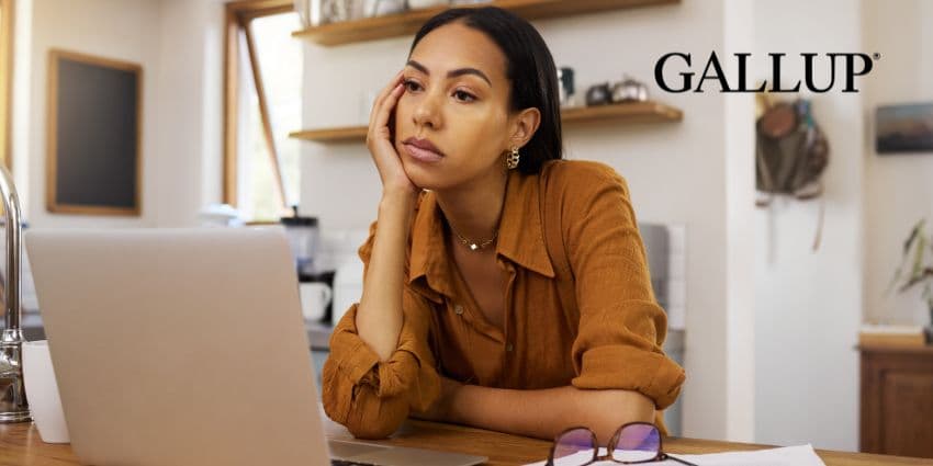 Gallup: US Worker Engagement at Decade Low—and AI Gains Could Take the Hit